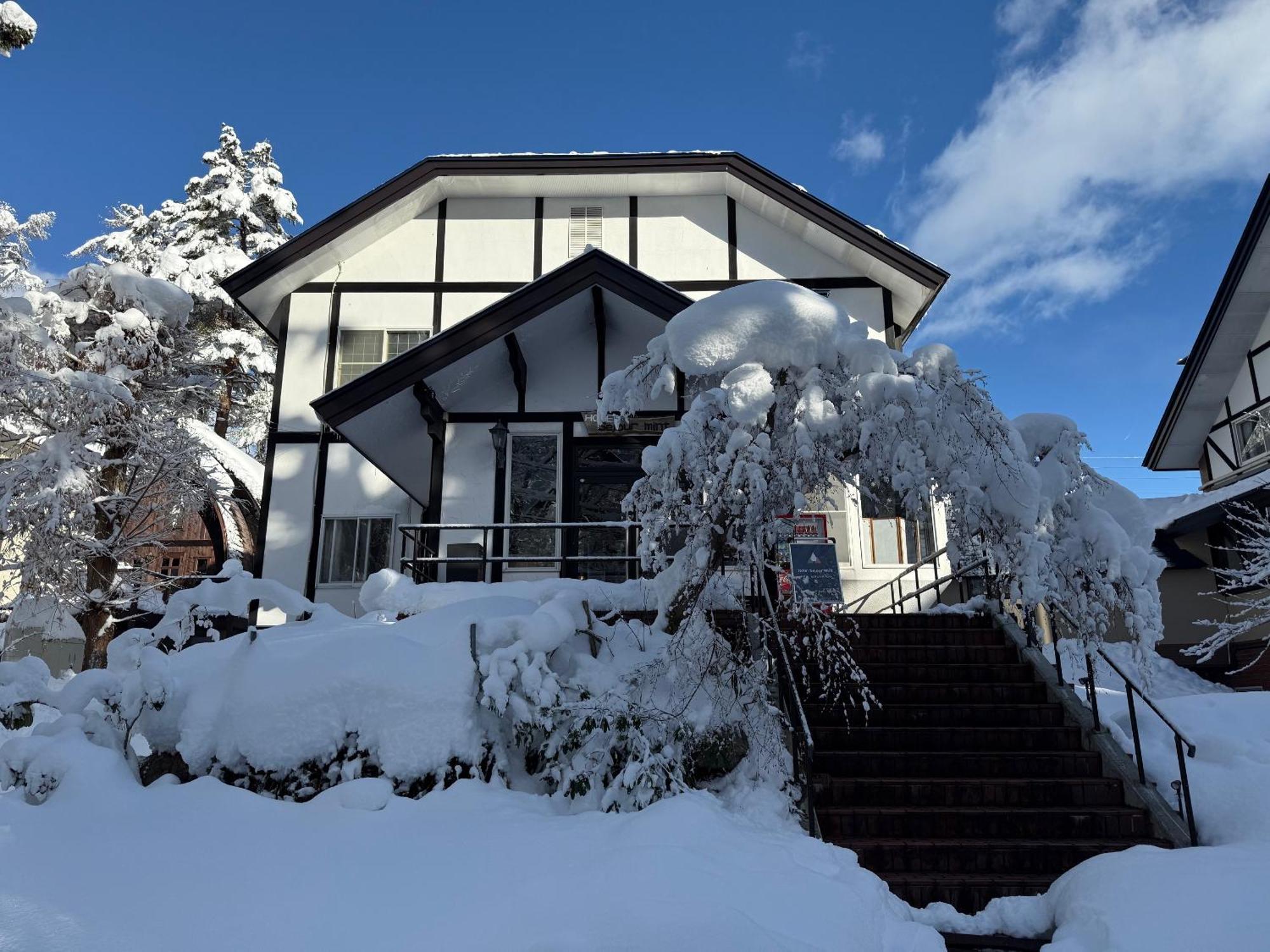 Hotel Sejour Mint In Hakuba Exterior foto